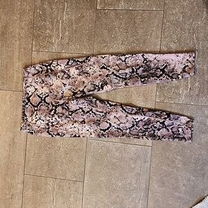 Evolution and Creation High Waisted Leggings M